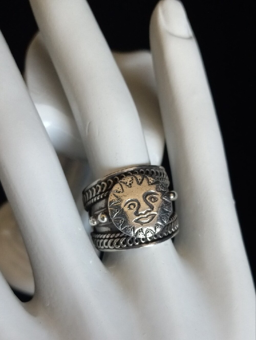 Vintage Sterling Silver Celestial Sun Face Chunky Ring Size 7.5
